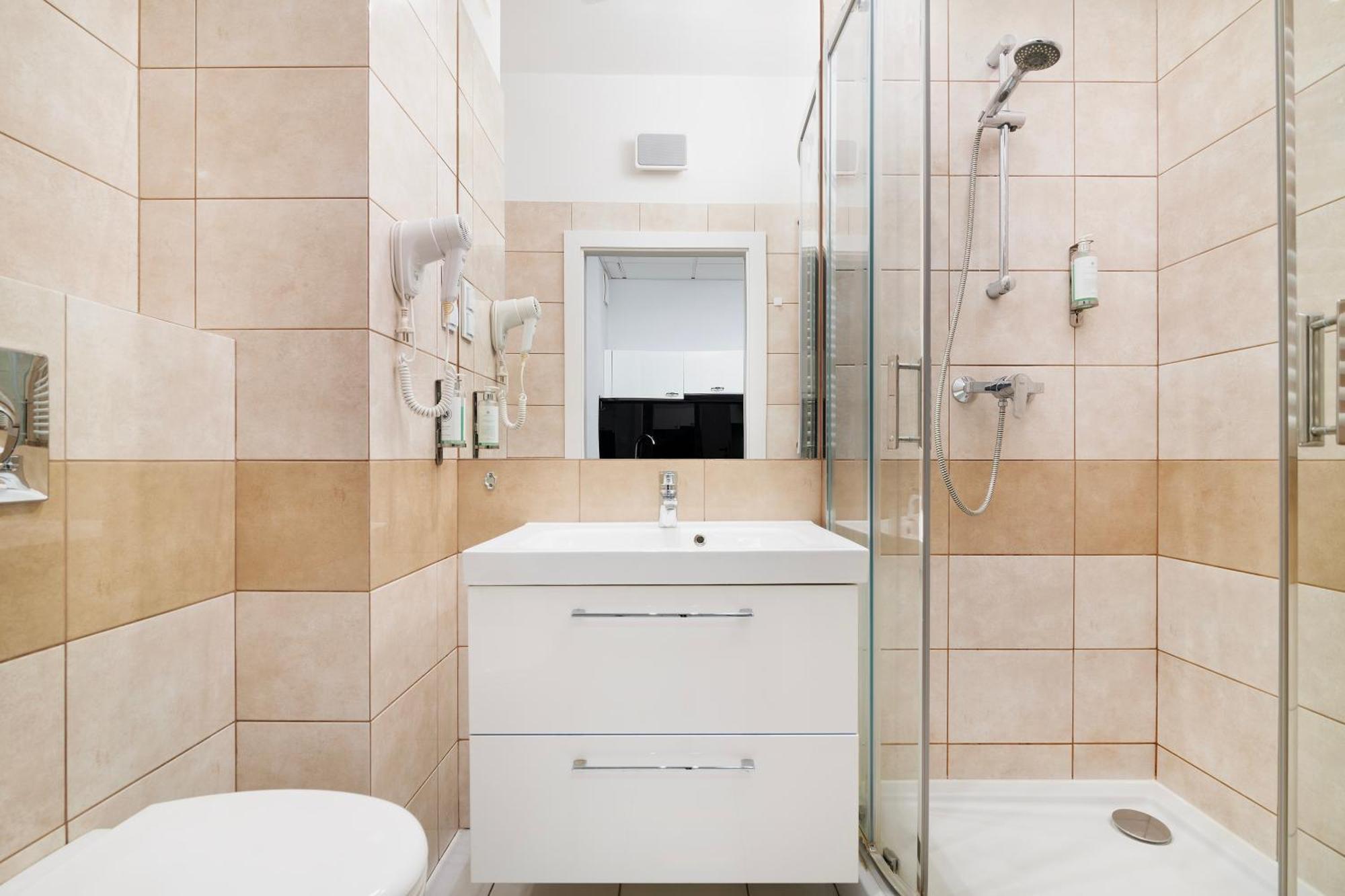 Apartamenty Prymasa Residence วอร์ซอ ภายนอก รูปภาพ