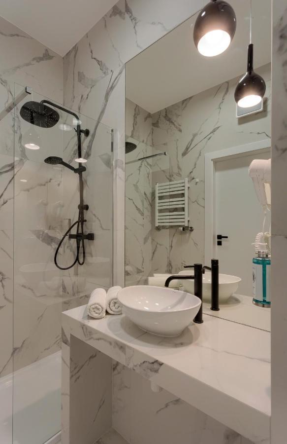Apartamenty Prymasa Residence วอร์ซอ ภายนอก รูปภาพ